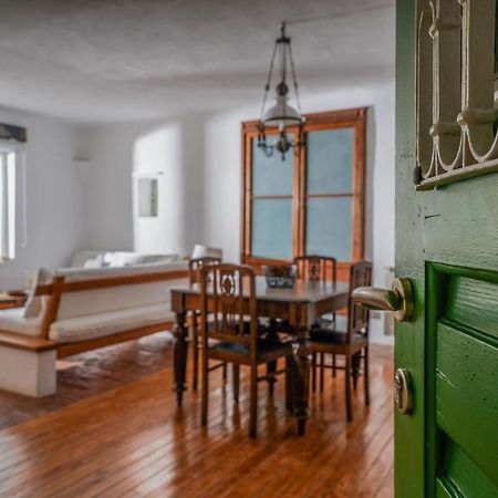 הוילה Tagoo  Serenity - Traditional House With Stunning Sea View מראה חיצוני תמונה